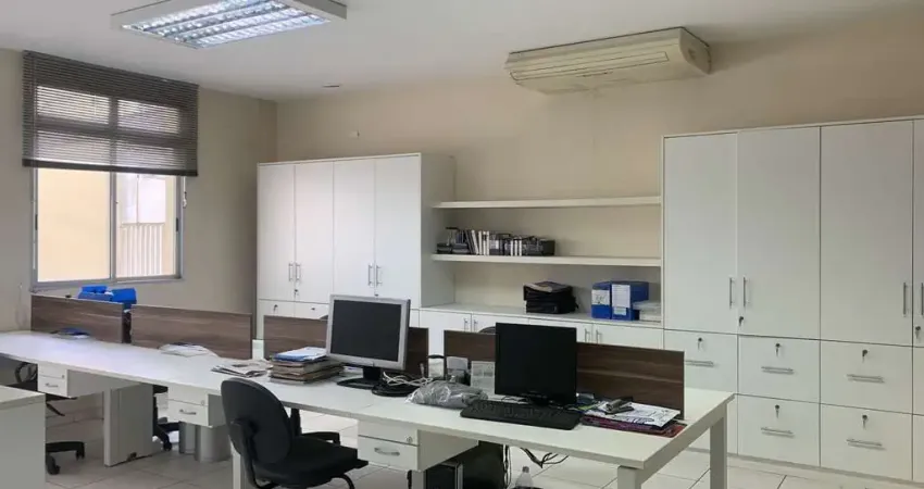 Casa comercial à venda na Rua Gravataí, Consolação, São Paulo