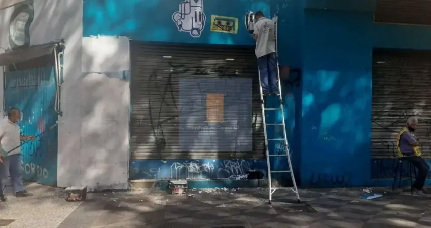 Ponto comercial para alugar na Praça da República, República, São Paulo