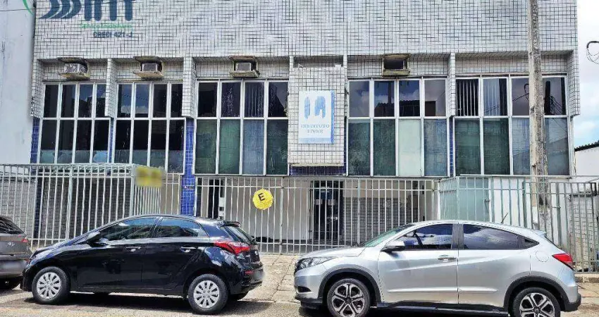Prédio, 800 m² - venda por R$ 1.800.000,00 ou aluguel por R$ 16.975,82/mês - Centro - Fortaleza/CE