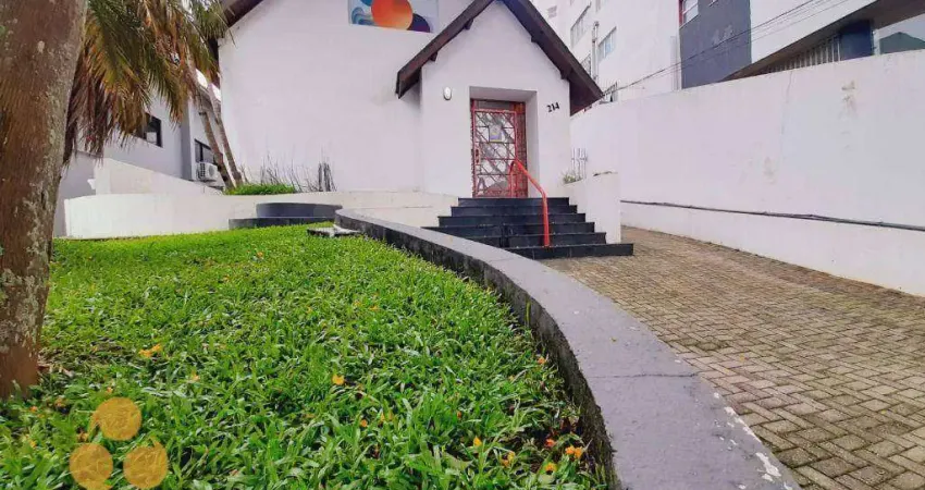 Casa para alugar, 162 m² por R$ 7.751,00/mês - Mercês - Curitiba/PR