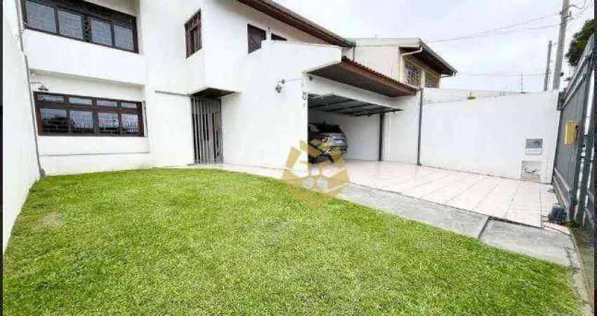 Sobrado com 4 dormitórios para alugar, 235 m² por R$ 4.533,00/mês - Xaxim - Curitiba/PR