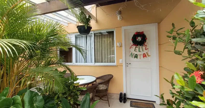 Casa triplex em Vargem Grande