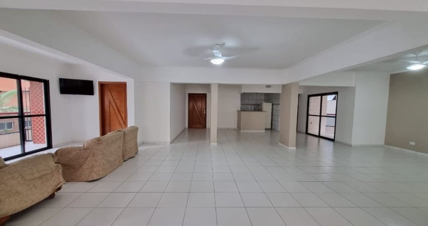 BELO Apartamento 3 Dormitórios 3 sacadas 2 vagas Guilhermina