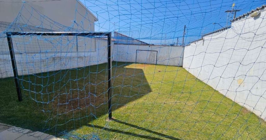 Casa em Condominio para Alugar com 153m², 3 dormitórios, 1 suíte, 2 salas e 2 vagas!!!