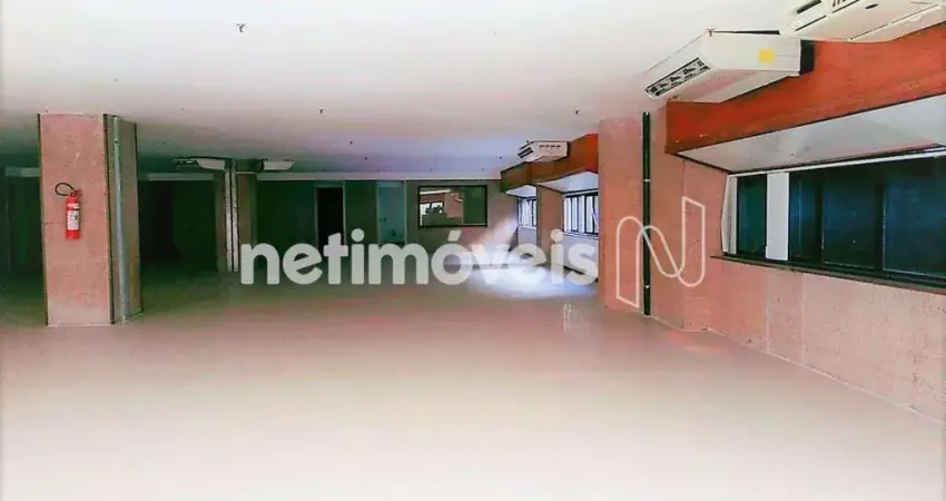 Ponto comercial com 1 sala para alugar na Rua Ewerton Visco, Caminho das Árvores, Salvador
