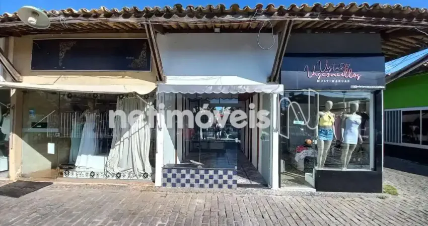 Loja com área total de aproximadamente 20 m²; à venda na ribeira ( cidade baixa )