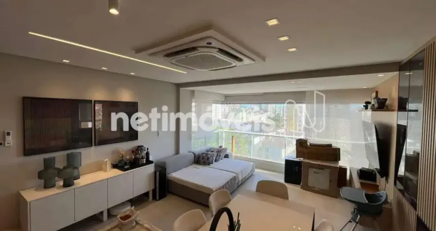 Apartamento de 02 quartos alto padrão no Costa Azul à Venda!!