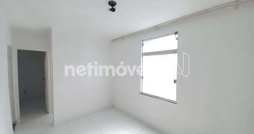 Apartamento com 2 quartos para alugar na Rua Silveira Martins, 94, Cabula, Salvador