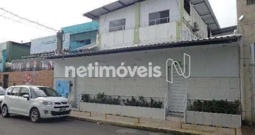 Casa comercial com 15 salas para alugar na Rua Francisco Souza, 8, Roma, Salvador