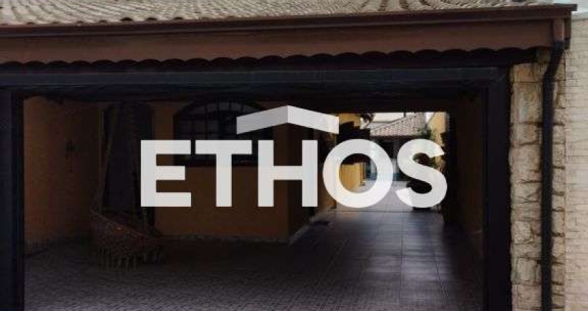 Casa de 276m2 com 03 dormitorios sendo 02 suites no Condominio Santa Teresa em Jundiai - Para venda