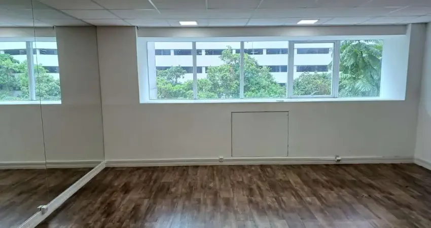 Sala comercial com 2 salas à venda na Rua Doutor Luiz Migliano, 1986, Jardim Vazani, São Paulo