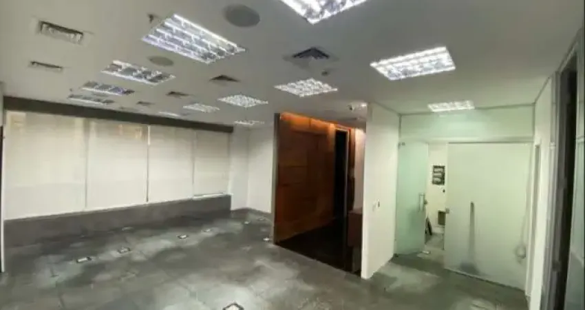 Sala comercial com 1 sala para alugar na Avenida Lavandisca, 777, Indianópolis, São Paulo