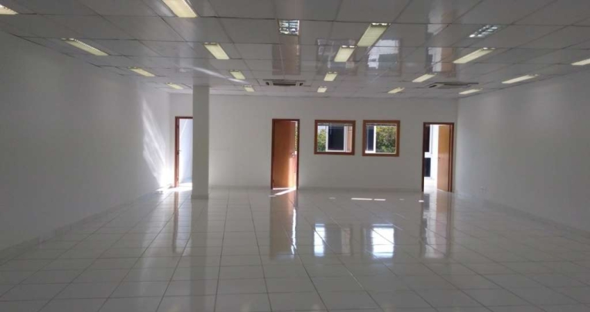 Sala comercial com 3 salas para alugar na Rua da Liberdade, 834, Liberdade, São Paulo