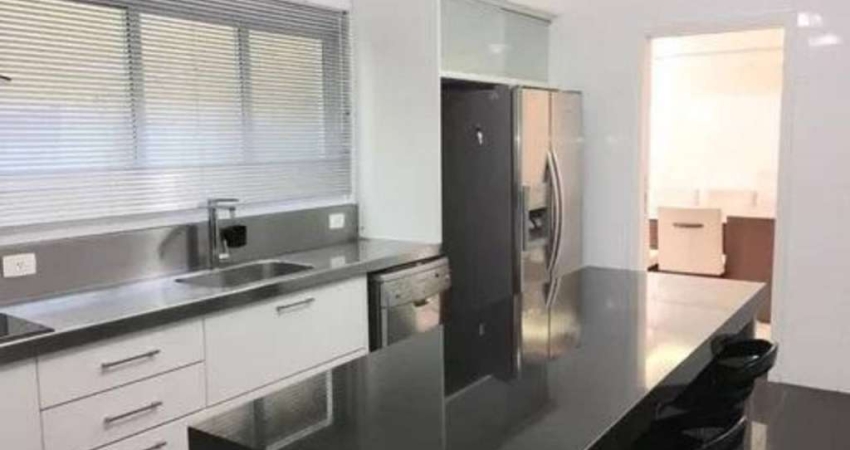 Casa em condomínio fechado com 4 quartos à venda na Avenida Oswaldo Aranha, 249, Jardim da Saude, São Paulo