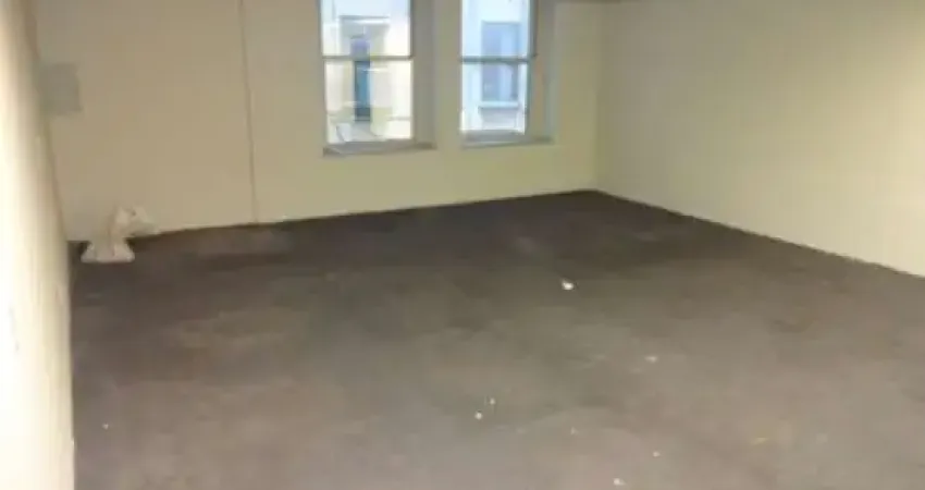 Sala comercial com 1 sala para alugar na Rua Sete de Abril, 230, República, São Paulo