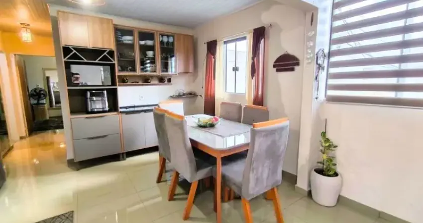 Excelente imóvel com 02 casas e 03 kitinetes - no bairro machados.