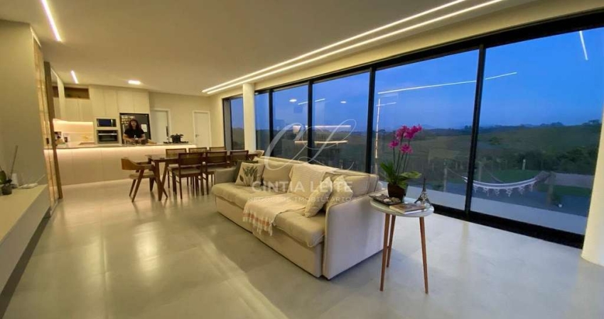 Casa a venda mobiliada-conforto do interior a 10 minutos da praia
