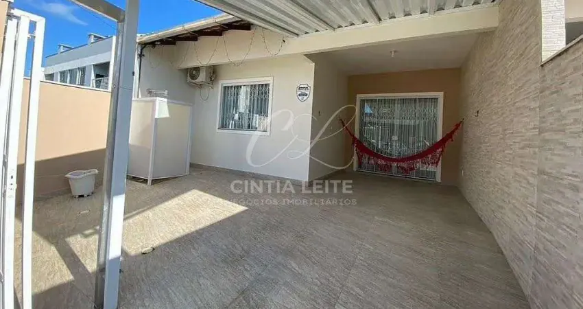 🏖️ Casa Mobiliada a 250m do Mar com Jacuzzi – Balneário Piçarras