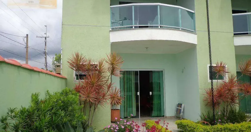 Sobrado com 2 dormitórios à venda, 95 m² por R$ 300.000,00 - Jardim Jamaica - Itanhaém/SP