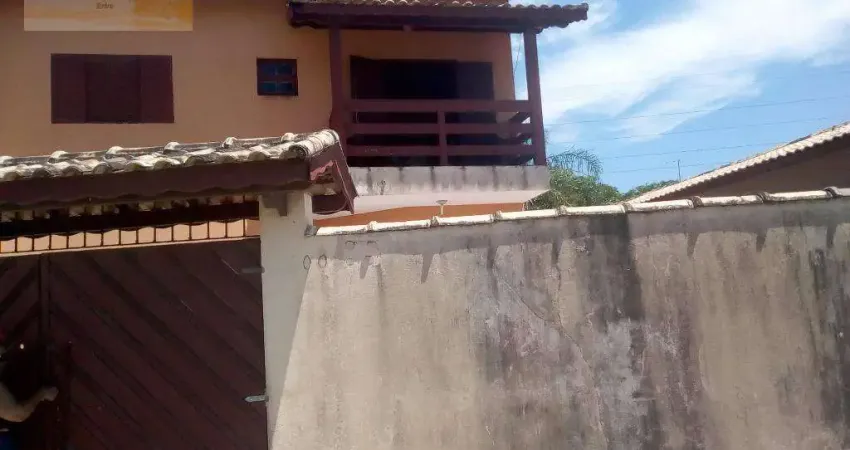 Sobrado com 2 dormitórios à venda, 79 m² por R$ 260.000,00 - Balneário Gaivota - Itanhaém/SP