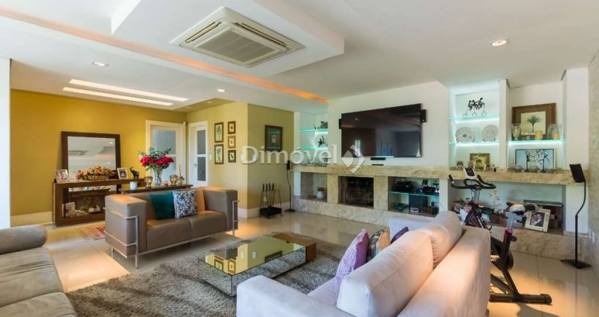 Casa com 6 quartos à venda na Avenida Wenceslau Escobar, 3720, Tristeza, Porto Alegre