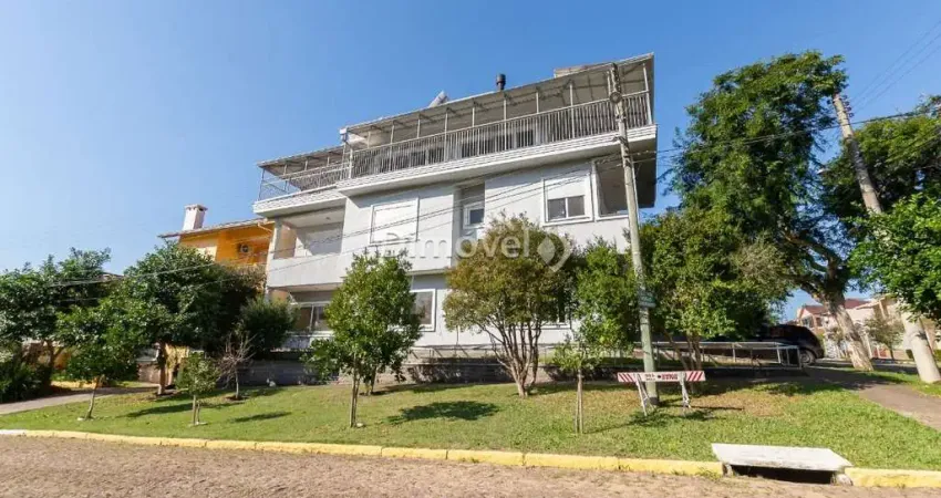 Casa em condomínio fechado com 4 quartos à venda na Rua Doutor Campos Velho, 1245, Cristal, Porto Alegre