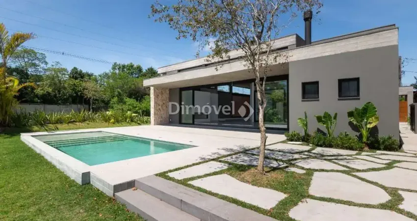 Casa em condomínio fechado com 4 quartos à venda na Avenida Juca Batista, 8000, Belém Novo, Porto Alegre