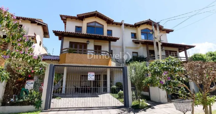 Casa com 3 quartos à venda na Rua Chavantes, 280, Vila Assunção, Porto Alegre