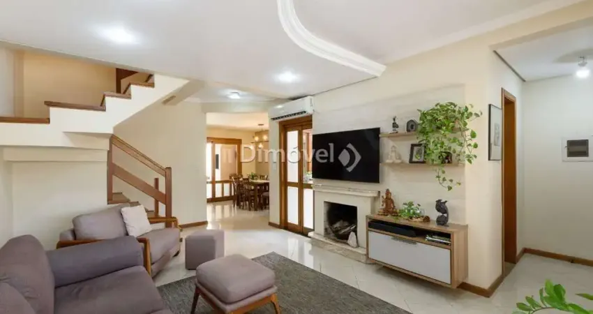 Casa com 3 quartos à venda na Avenida Copacabana, 133, Vila Assunção, Porto Alegre