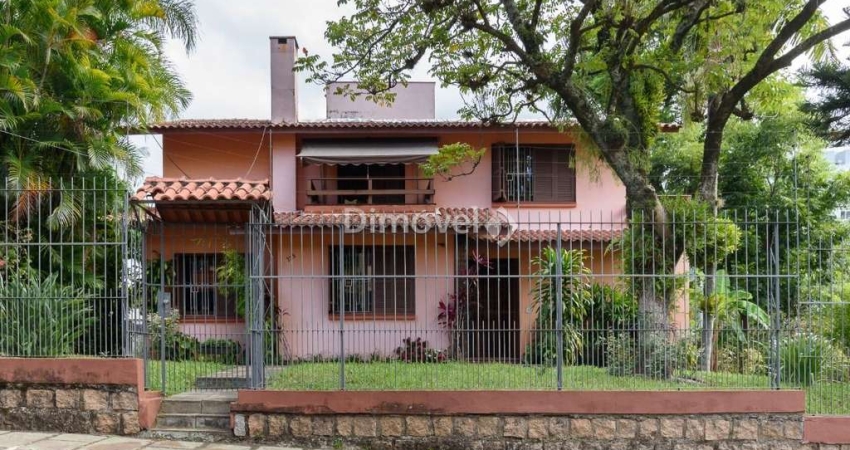 Casa com 6 quartos à venda na Rua Itapitocaí, 725, Cristal, Porto Alegre