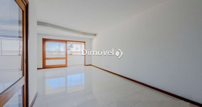Apartamento com 3 quartos à venda na Rua Professor Xavier Simões, 46, Tristeza, Porto Alegre