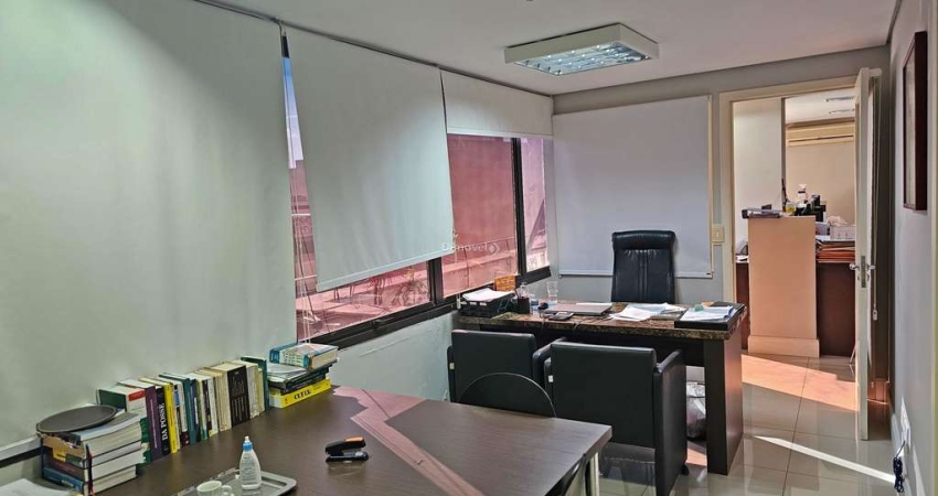 Sala comercial à venda na Rua General Vitorino, 77, Centro Histórico, Porto Alegre