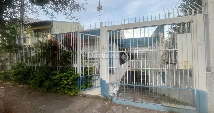 Casa com 3 quartos à venda na Rua Eurico Lara, 546, Medianeira, Porto Alegre