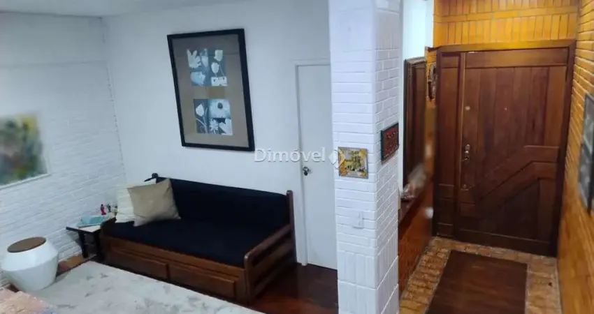 Casa com 5 quartos à venda na Rua Fernando Osório, 590, Teresópolis, Porto Alegre