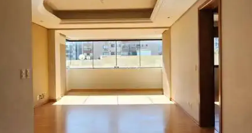 Apartamento com 3 quartos à venda na Rua Eça de Queiroz, 891, Petrópolis, Porto Alegre