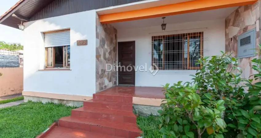 Casa com 3 quartos à venda na Rua Doutor Mário Totta, 1325, Tristeza, Porto Alegre