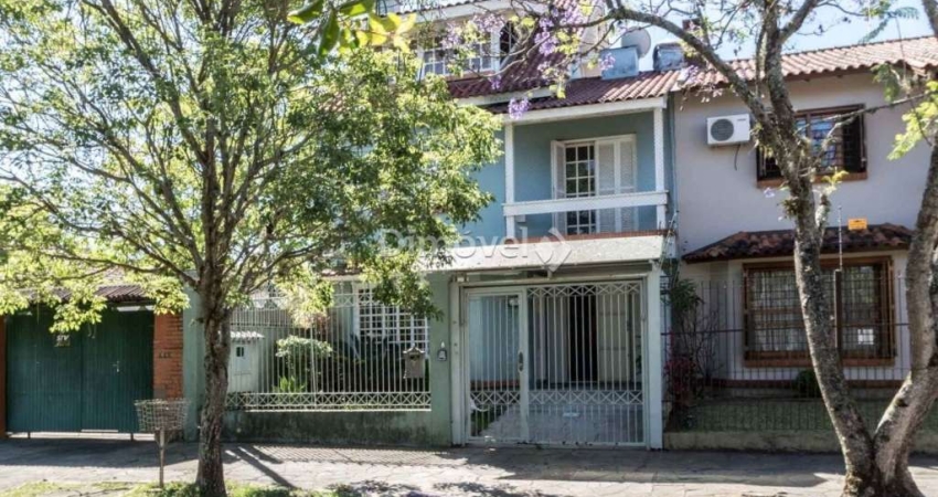 Casa com 3 quartos à venda na Rua Pasteur, 456, Ipanema, Porto Alegre