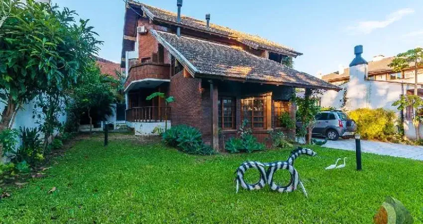Casa com 6 quartos à venda na Rua Sargento Nicolau Dias de Farias, 38, Vila Assunção, Porto Alegre