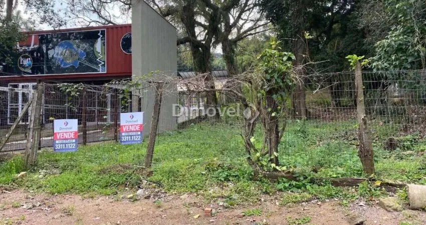 Terreno à venda na Avenida Coronel Marcos, 960, Pedra Redonda, Porto Alegre