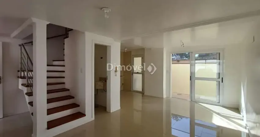 Casa em condomínio fechado com 3 quartos para alugar na Rua Doutor Pereira Neto, 1215, Tristeza, Porto Alegre