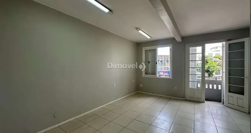 Apartamento com 3 quartos para alugar na Avenida Bento Gonçalves, 486, Partenon, Porto Alegre