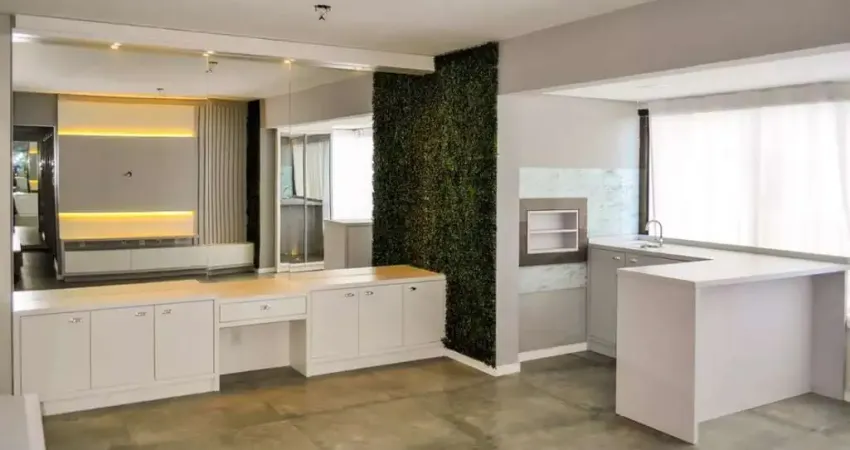 Apartamento com 3 quartos para alugar na Avenida Diário de Notícias, 1555, Cristal, Porto Alegre