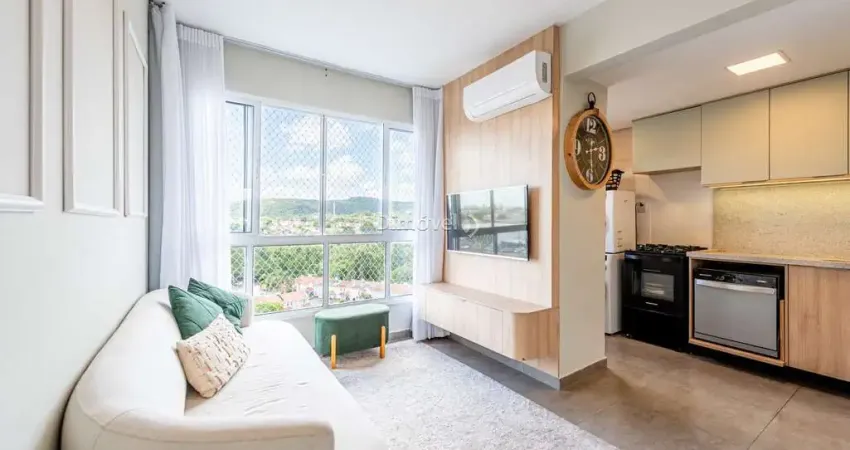 Apartamento com 3 quartos para alugar na Avenida da Cavalhada, 4414, Cavalhada, Porto Alegre