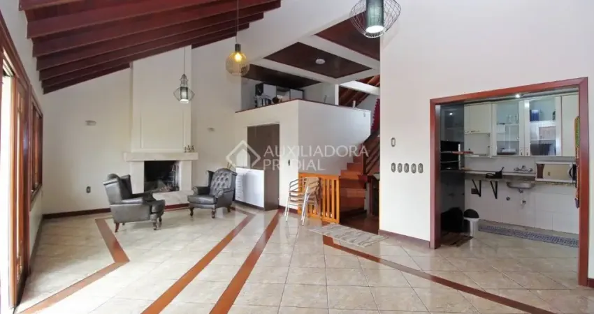 Casa com 4 quartos à venda na Rua Doutor João Dahne, Sarandi, Porto Alegre