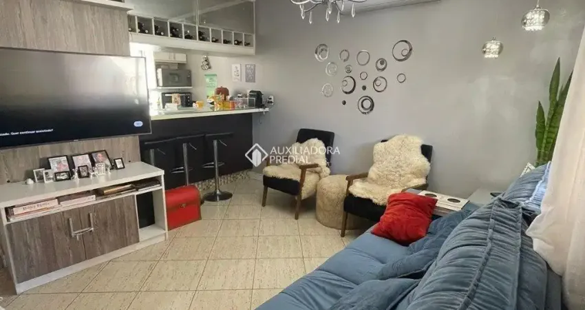 Terreno em condomínio fechado à venda na Avenida João Ferreira Jardim, Rubem Berta, Porto Alegre