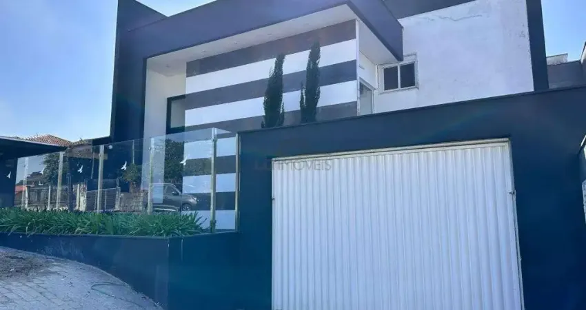 Casa com 3 quartos à venda na Rua Assis Brasil, 531, Saguaçu, Joinville