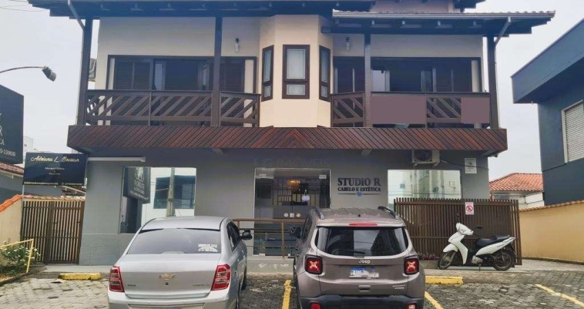 CASA no COSTA E SILVA com 3 quartos para VENDA, 360 m²