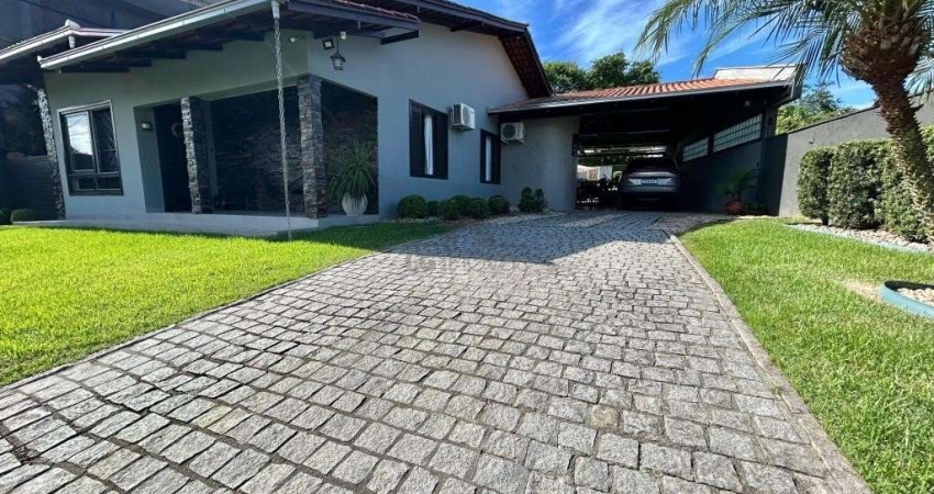 CASA no SAGUAÇÚ com 3 quartos para VENDA, 192 m²