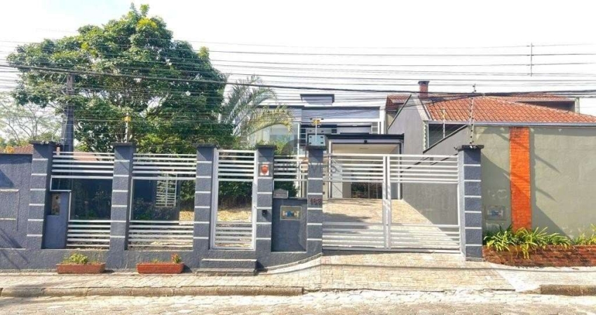 CASA no FLORESTA com 4 quartos para LOCAÇÃO, 249 m²