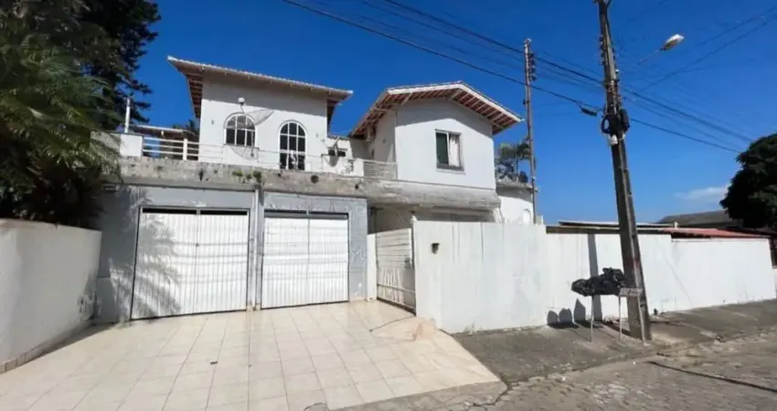 Casa com 4 quartos à venda na Avenida Nereu Ramos, Itapocorói, Penha